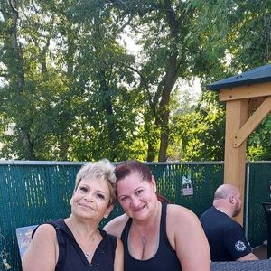 Meet your Posher, Denise